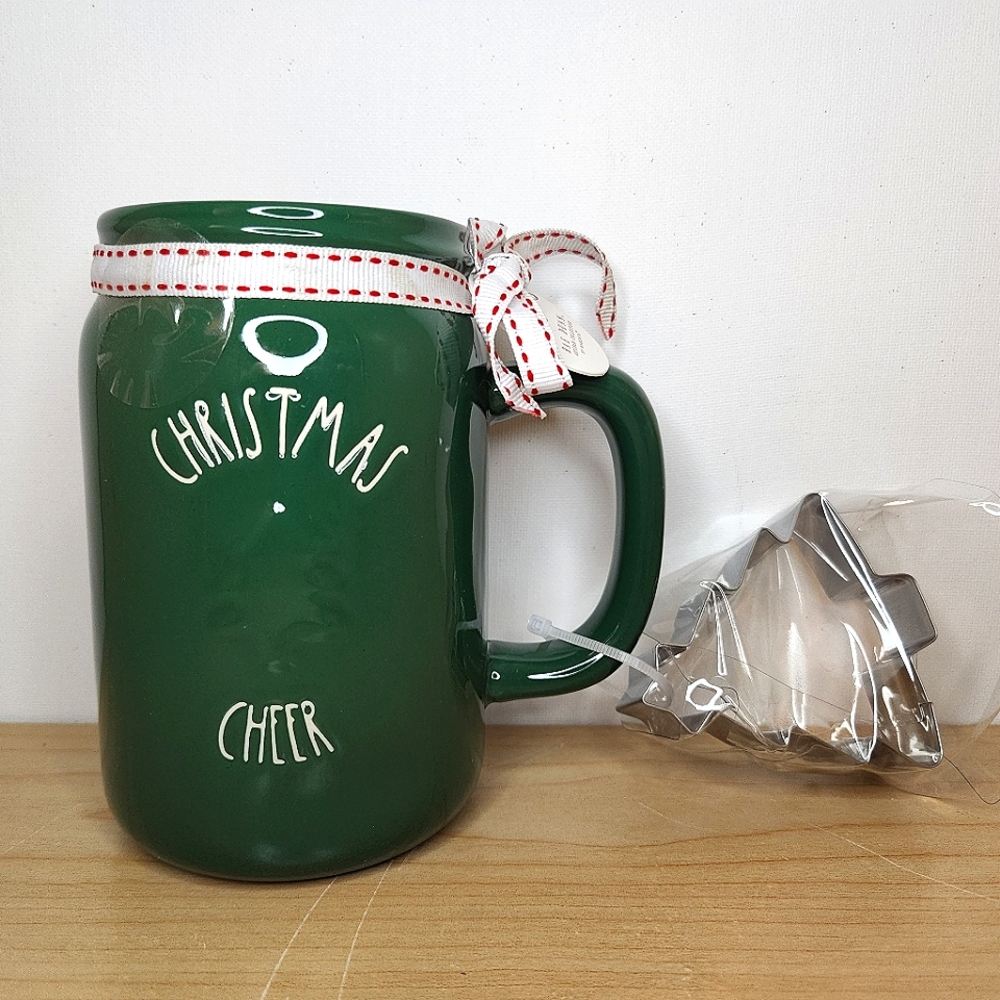 🆕️ Rae Dunn Christmas Cheer Mason Jar Style Mug with Cookie Cutter